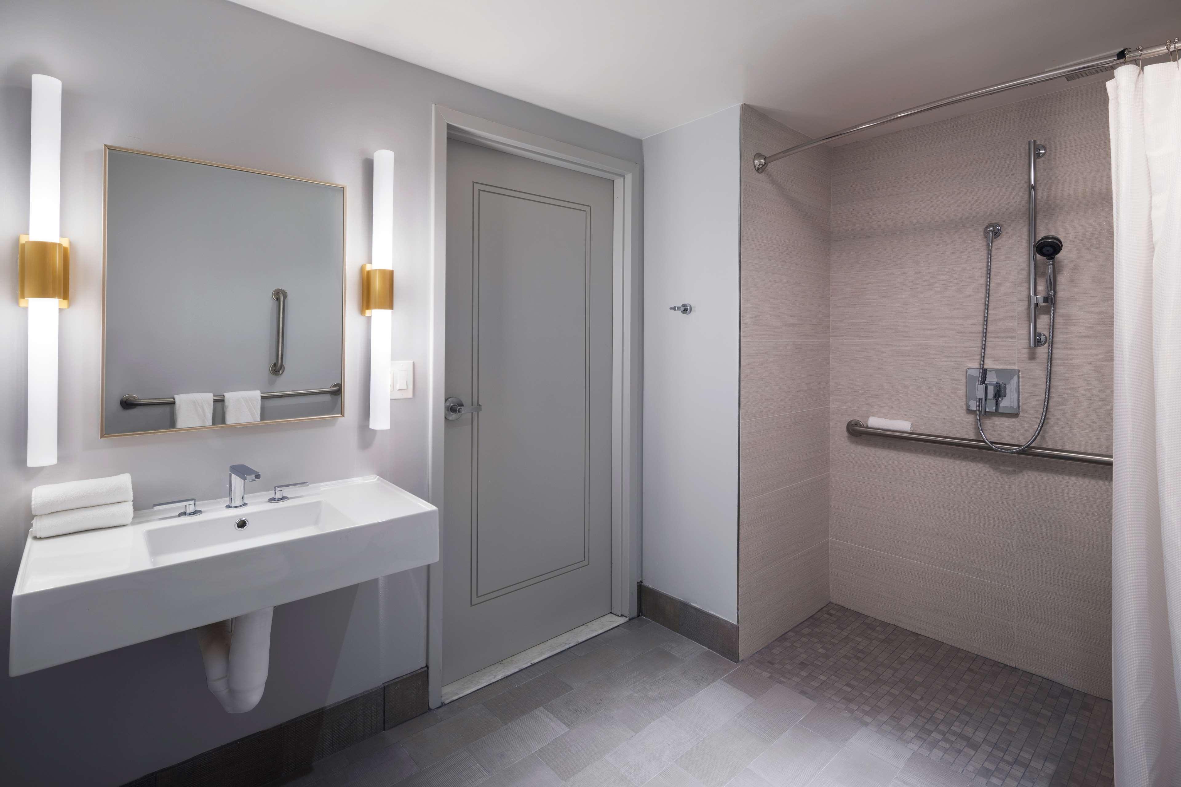 The Starling Atlanta Midtown, Curio Collection By Hilton Hotel Екстериор снимка